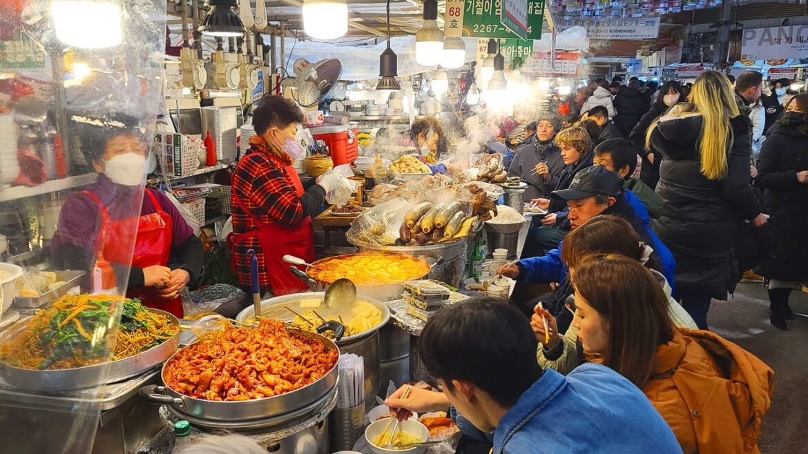 4K Seoul City Tour | Gwangjang Market, No.1 Street Foods Paradise | Korean Market aired on NETFLIX