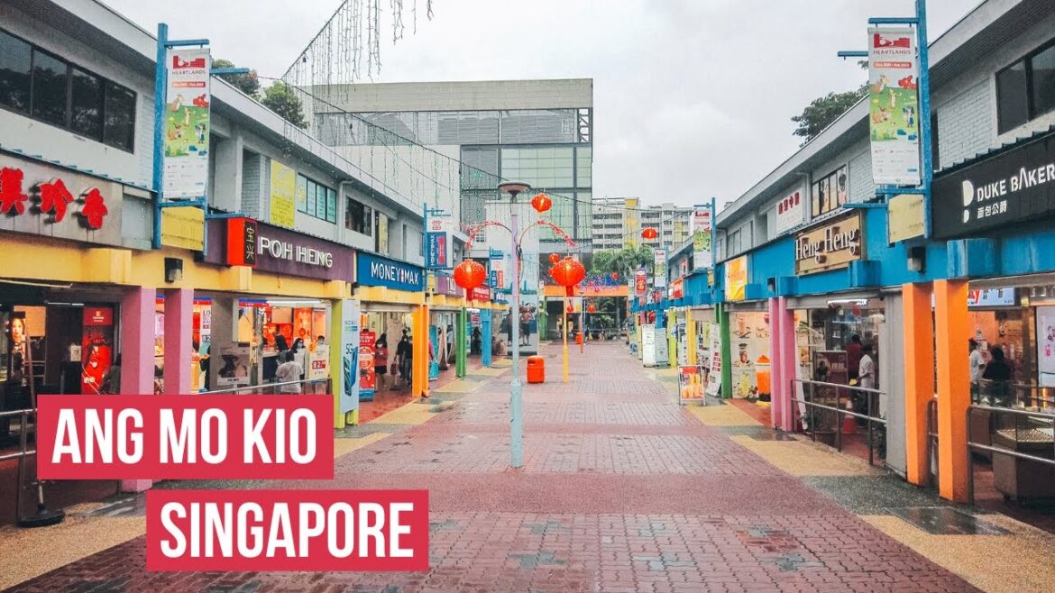 🇸🇬 Singapore Heartlands - Ang Mo Kio Rainy Day Walking Tour | Singapore City, Feb 2022 [4K HDR]