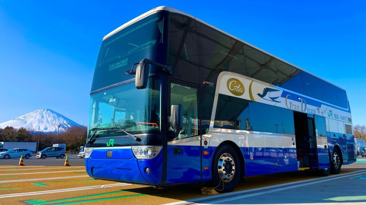 【二階建てバス 前面展望】グラン昼特急 / デカすぎる二階建て高速バスの最前列席で景色を楽しむ旅 【二階建てバス 前面展望】グラン昼特急 / デカすぎる二階建て高速バスの最前列席で景色を楽しむ旅