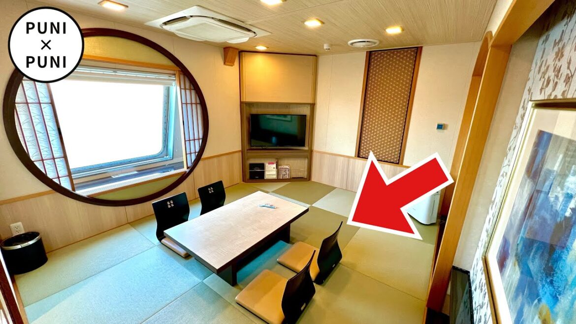Most Famous Overnight Ferry in Japan.😪 Only 2 Special Rooms.🛳🛌  14 Hour Trip.
