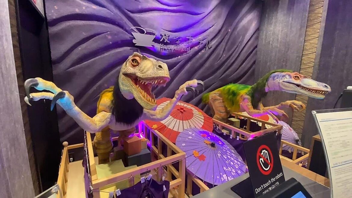 【この恐竜が親切にしてくれた】変なホテル 京都八条口駅前に宿泊 トレインビュープランで新幹線も見放題