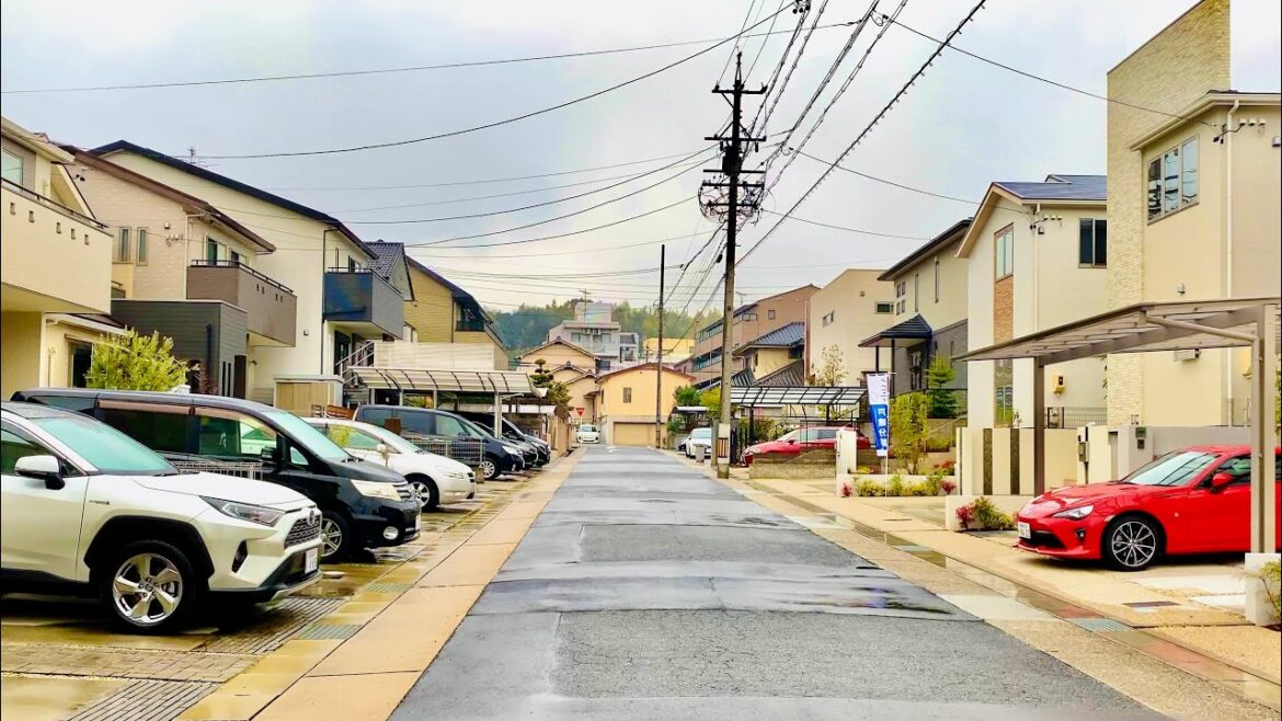 【4K】Rain Walk in Japanese Neighborhood – Relaxing Rain Sounds For Sleep #ASMR 【4K】Rain Walk in Japanese Neighborhood - Relaxing Rain Sounds For Sleep #ASMR