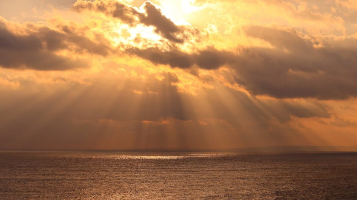 【Japan 1minute Travel KAGOSHIMA Amami Oshima】 鹿児島 奄美大島 笠利町（奄美大島の朝景タイムラプス動画）