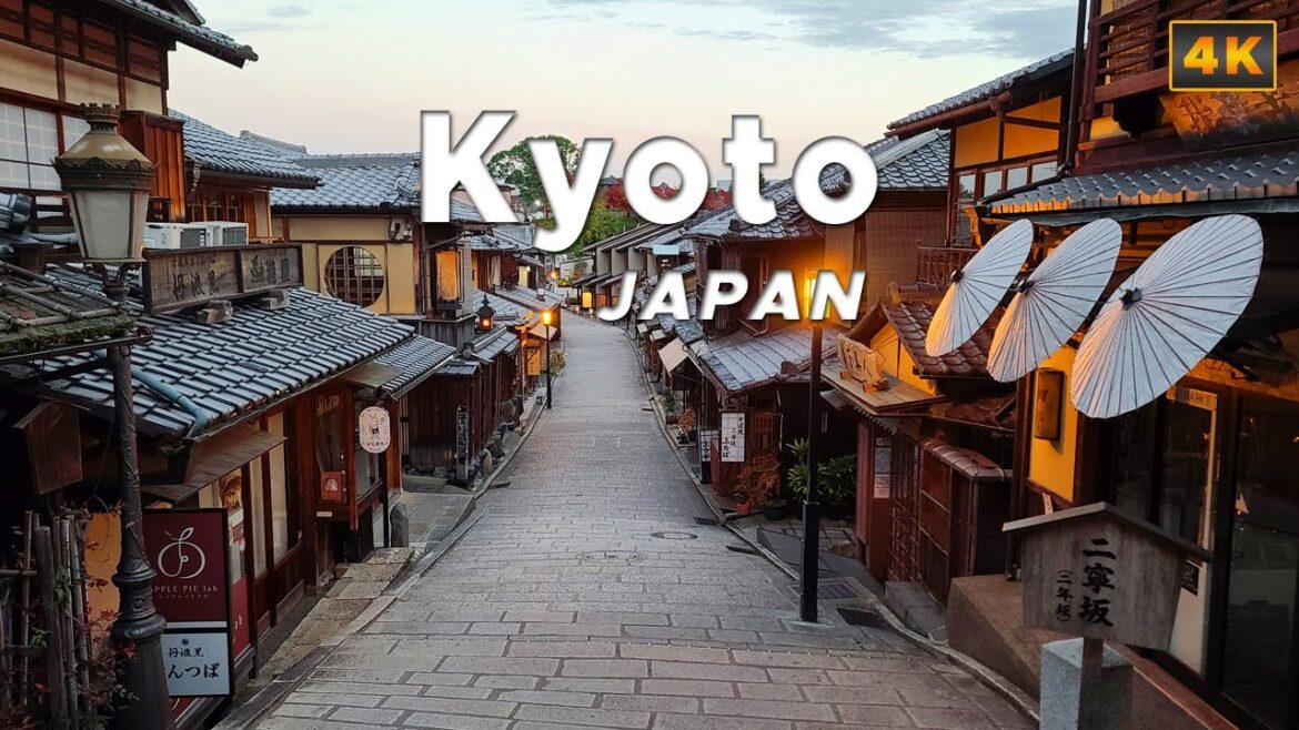 [4K] Japan Walking Tour - Morning Walk in Kyoto, Kiyomizu Temple Area