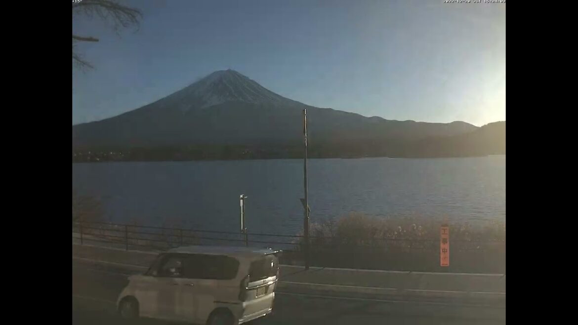 Mt  Fuji Time Lapse Video from Lake Kawaguchi Fujiyama Live Camera 24 in 2022 12