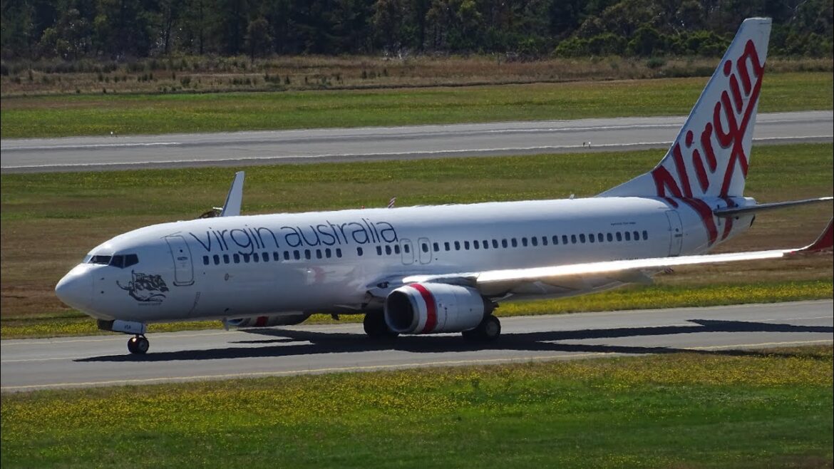 Sunny Morning Plane Spotting at Hobart | Final Plane Spotting at Hobart
