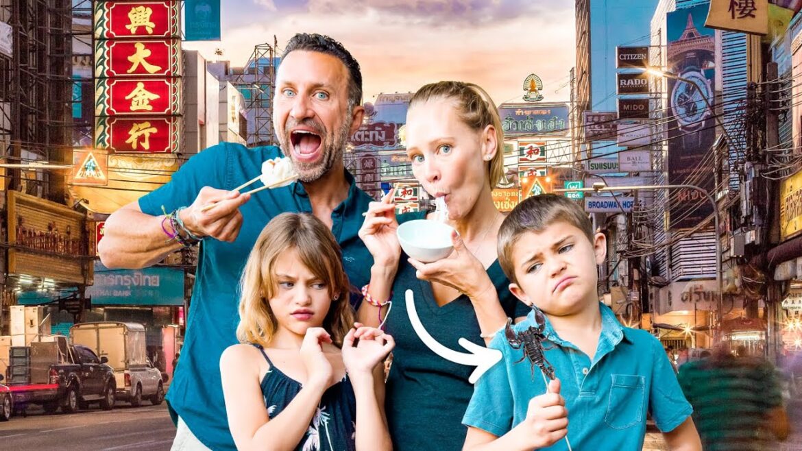 Crazy street foods in Bangkok, Thailand's Chinatown at night!