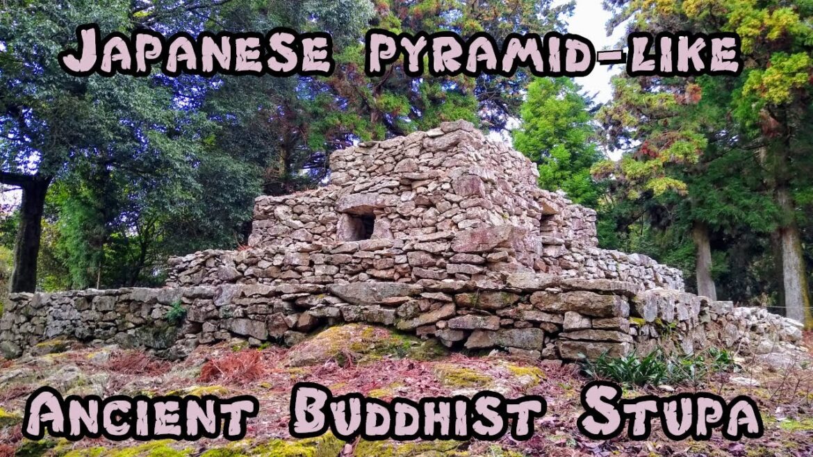 Pyramid-Like Buddhist Stupa in Japan - One Of Japan's 3 Great Pyramids - Kumayama Iseki - 熊山遺跡