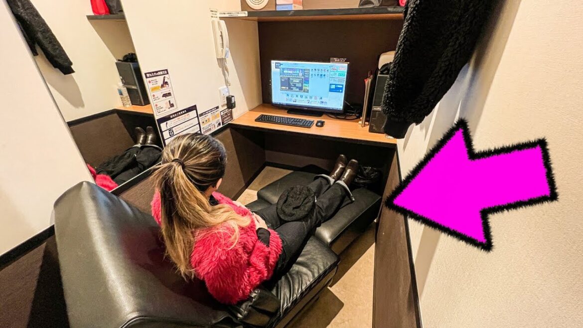 One woman stays at the most popular Internet cafe capsule room in Japan|Kaikatsu CLUB One woman stays at the most popular Internet cafe capsule room in Japan|Kaikatsu CLUB