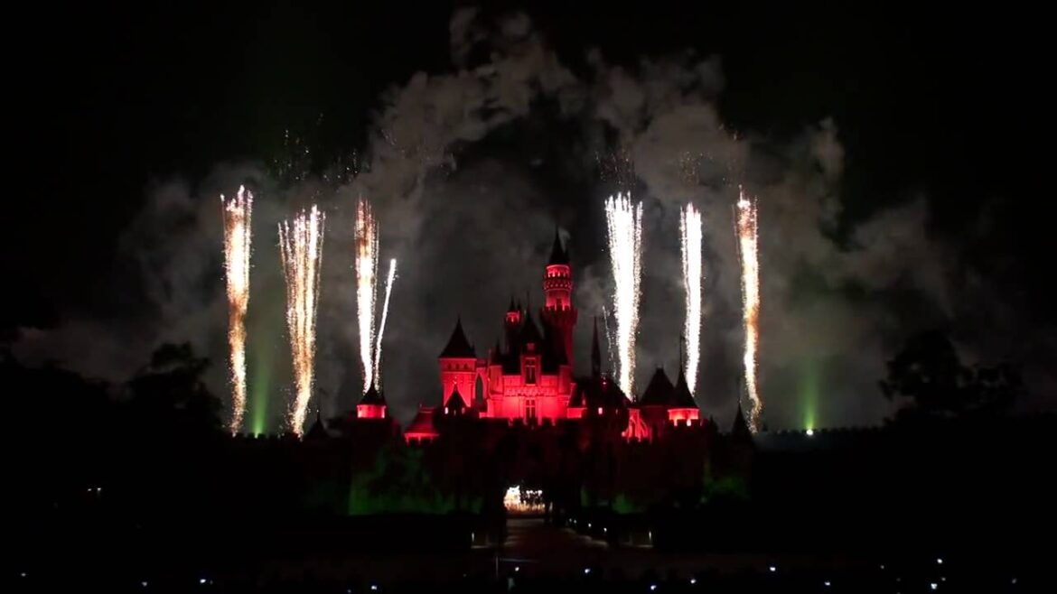 [HD] Disney in the Stars Fireworks HKDL May 10th,2009 Part 2 of 2