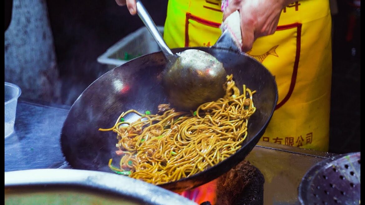 Chinese Street Food -Amazing wok skills, egg fried rice, collection of night market snacks Chinese Street Food -Amazing wok skills, egg fried rice, collection of night market snacks