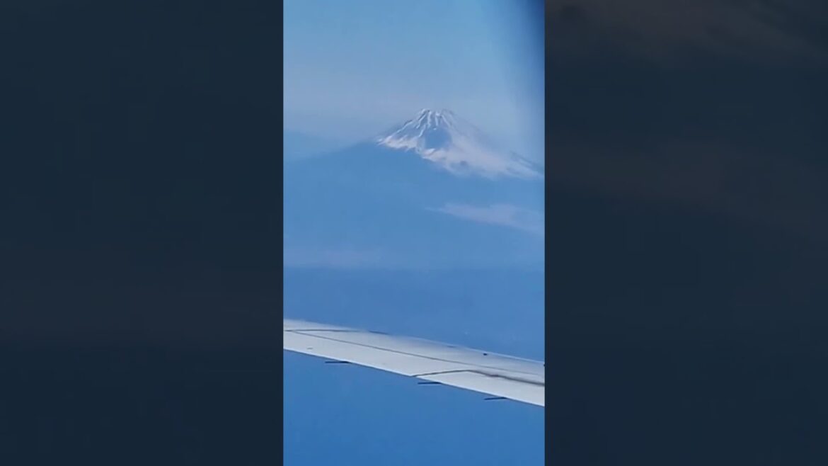 MOUNT FUJI VIEW JAPAN ON AIR