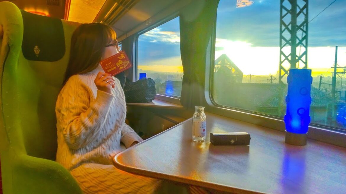 Riding Japan's Brand-New Luxury Train from Kyoto to Osaka | Aoniyoshi that Queen Elizabeth II Took Riding Japan's Brand-New Luxury Train from Kyoto to Osaka | Aoniyoshi that Queen Elizabeth II Took