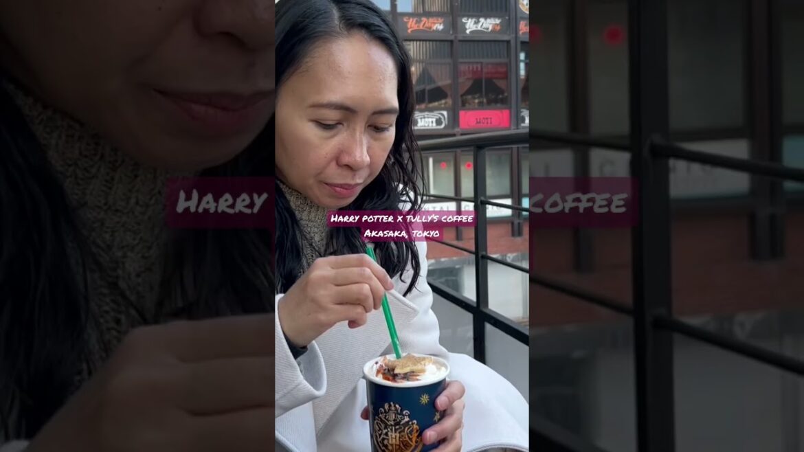 Harry Potter x Tully’s Akasaka in #Tokyo #harrypotter #akasaka # #japan #japan #japantravel #shorts