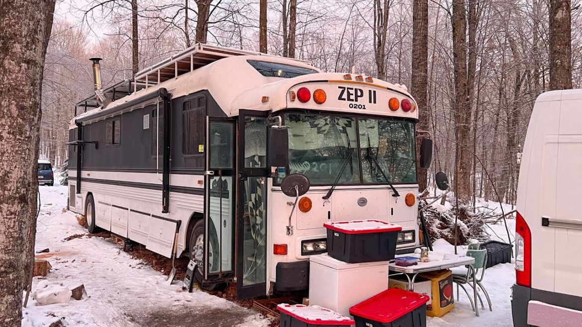 Winter Off Grid in my Skoolie - Podcast - Week 5