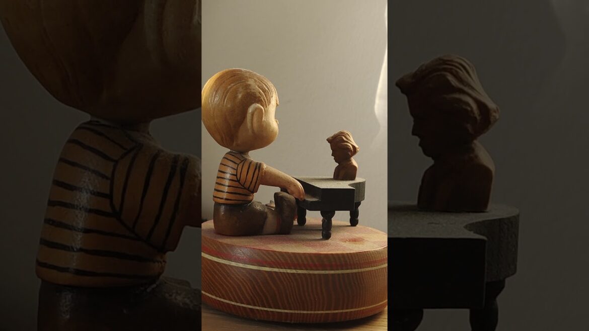 Time to Relax a Bit - Schroeder Music Box