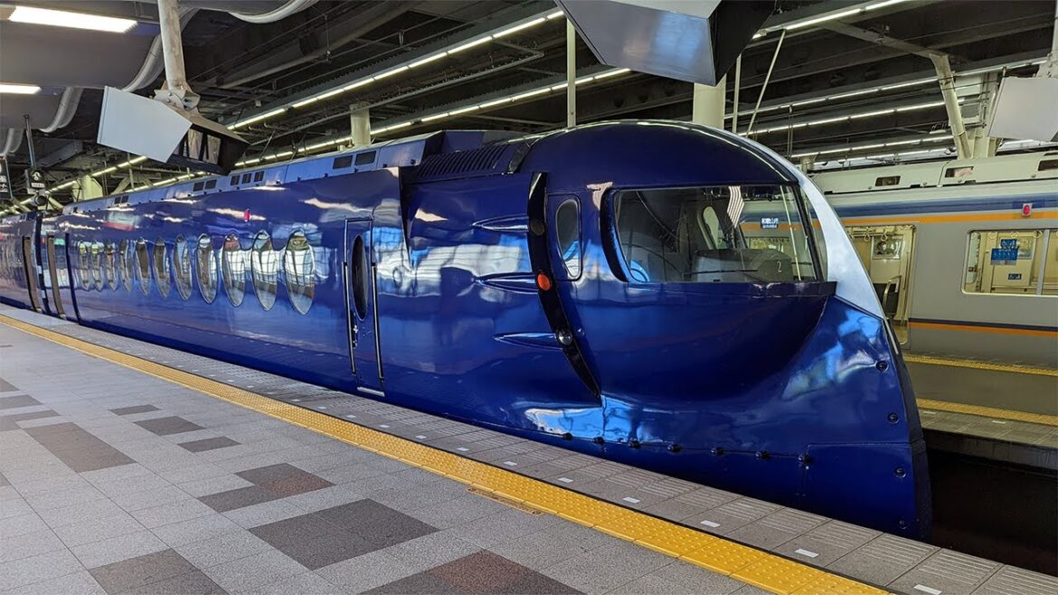 Riding the SF Style Airport Express "Rapi:t" in Japan | Namba to KIX