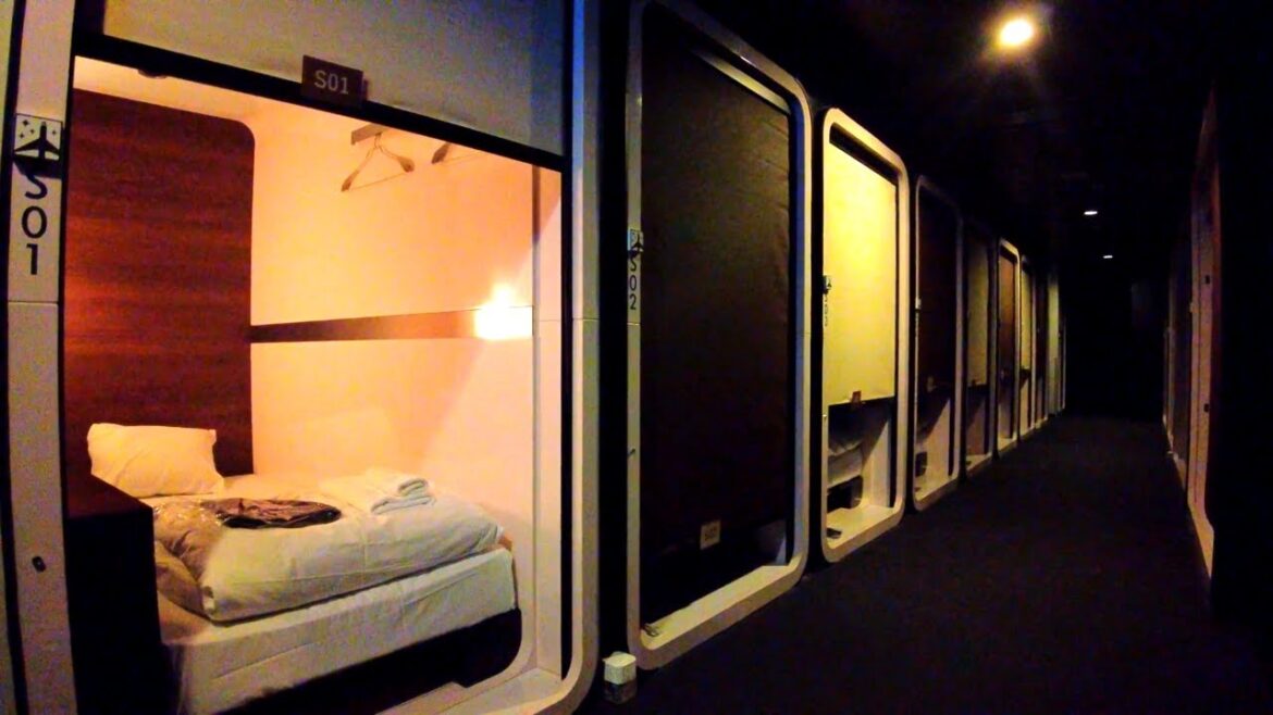 【Luxury Experience】Stay at Business Class Capsule Hotel in Japan | First Cabin Haneda Terminal 1