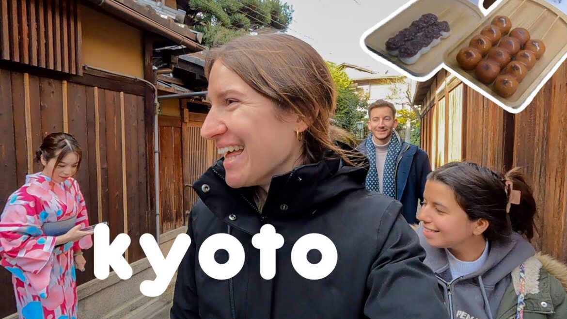 Walking Around Gion, Kyoto (Temple Hopping, Starbucks, Street Snacks, and Karaoke)