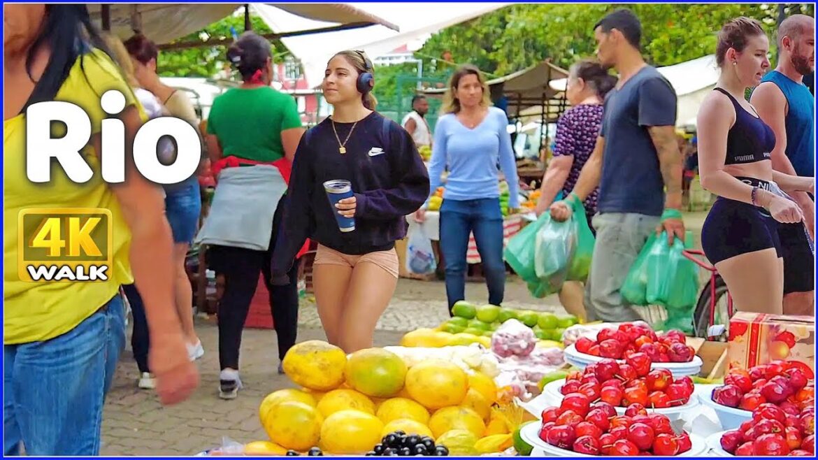 【4K】WALK 🇧🇷 IPANEMA Street Market | Rio de Janeiro, Brazil 2023 vlog