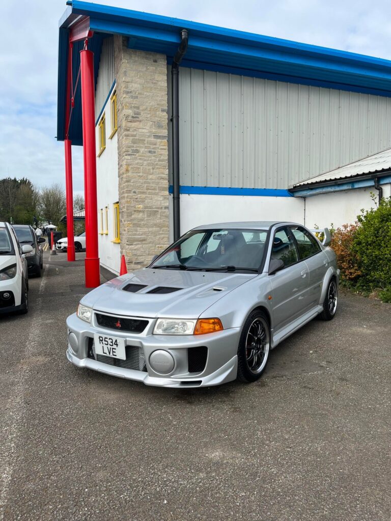 Mitsubishi Lancer Evolution V