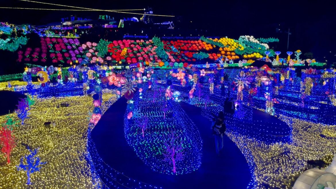 8TH SEASON GRAN VISION SHOW | Izu Granpal Amusement Park | Izu City Shizuoka Japan | 4K HDR 8TH SEASON GRAN VISION SHOW | Izu Granpal Amusement Park | Izu City Shizuoka Japan | 4K HDR