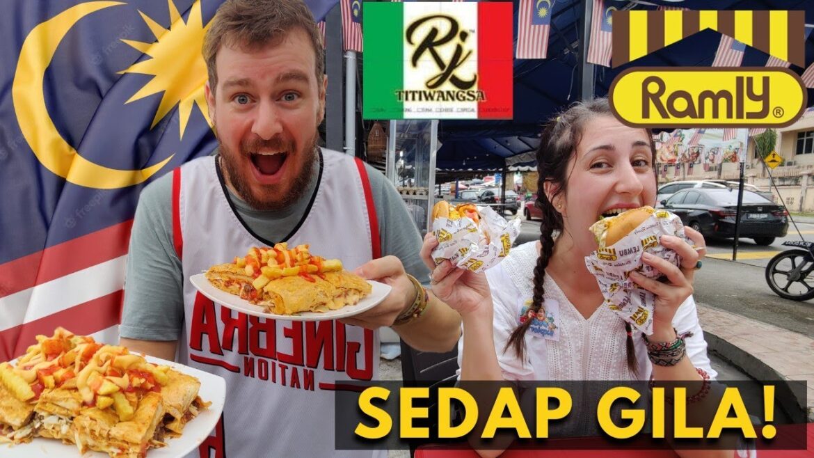 Ramly Burger or Roti John? π²πΎ Malaysia Best Street Food Ramly Burger or Roti John? π²πΎ Malaysia Best Street Food