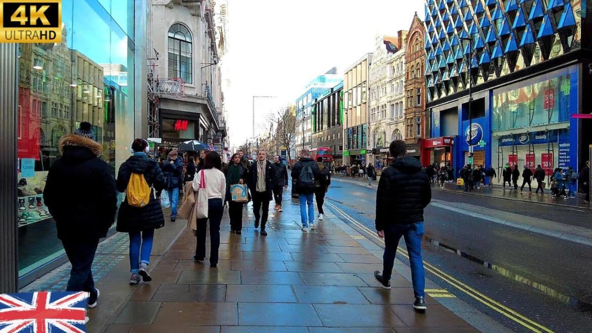 Relaxing London Winter Walk 🇬🇧 👣 January 2023 ❄️| Marble Arch to Tottenham Court Road [4K HDR]