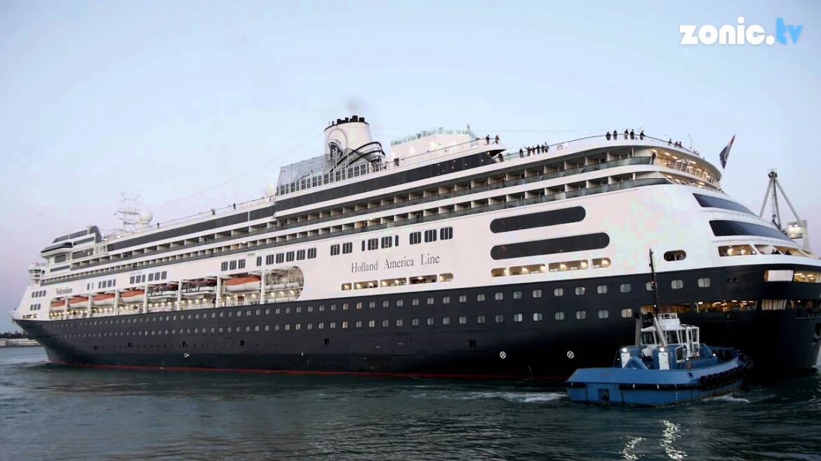 Volendam - Rotterdam (docking)