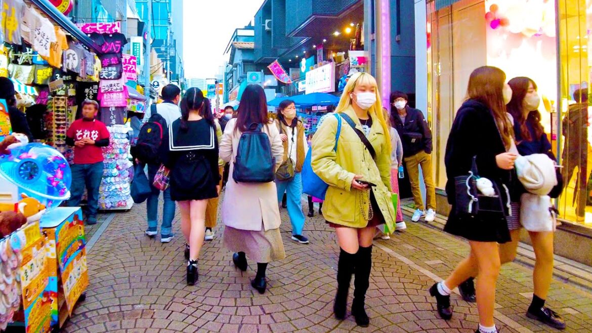 Harajuku in Tokyo is a cute town♪💖🐶4K ASMR non-stop 1 hour 10 minutes