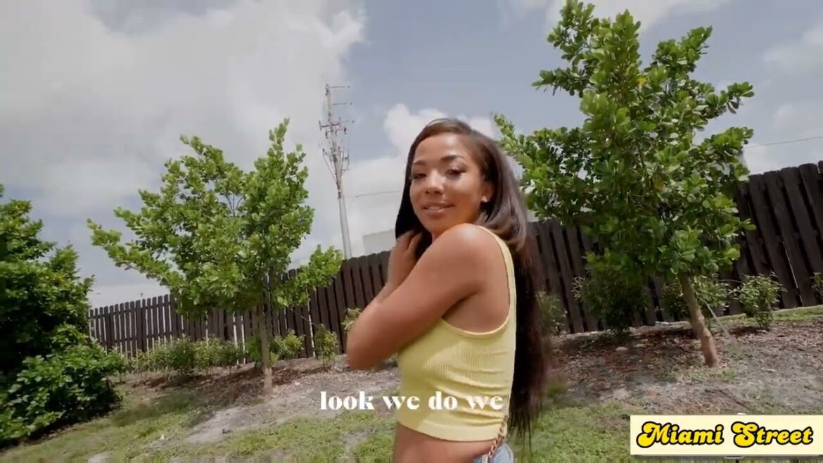 public agent Malina Melendez walking alone|on the road #travel #gaming #beautiful#Sexy #public #vlog