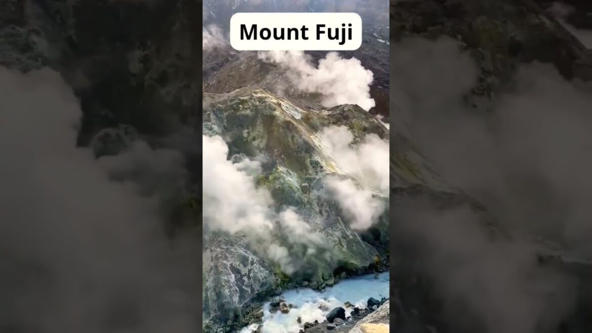 Discover the Best Places to Visit in Japan #shorts #youtubeshorts