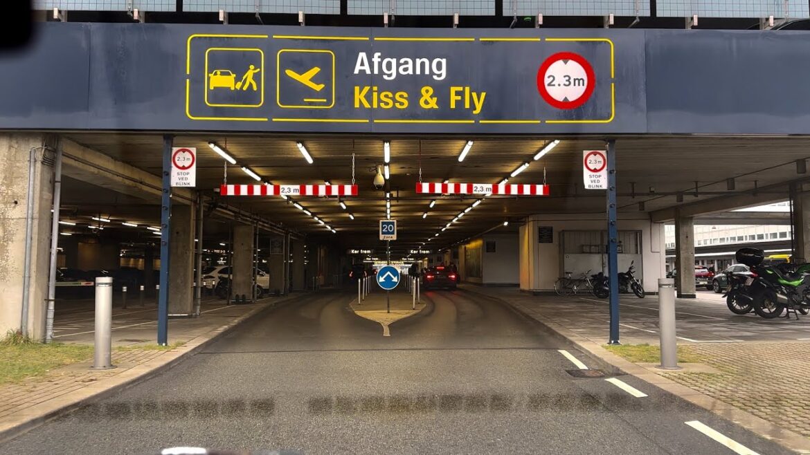 Kiss & Fly – Copenhagen Airport in 4K ✈️ – Afgang CPH Kastrup! Kiss & Fly - Copenhagen Airport in 4K ✈️ - Afgang CPH Kastrup!