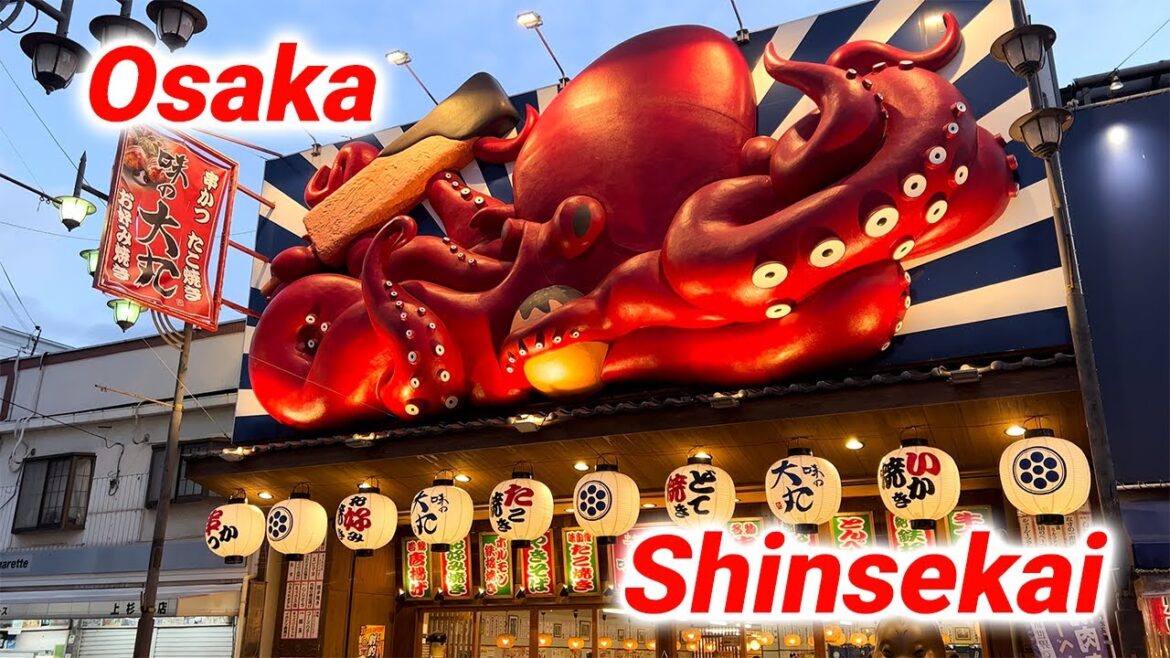 Osaka's colorful area Shinsekai and the Tsutenkaku Tower and delicious skewers Kushiyaki Osaka's colorful area Shinsekai and the Tsutenkaku Tower and delicious skewers Kushiyaki