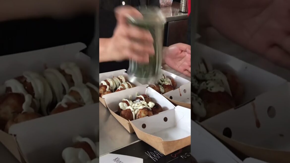 Best Takoyaki In Town | Japanese Street Foods | #shorts