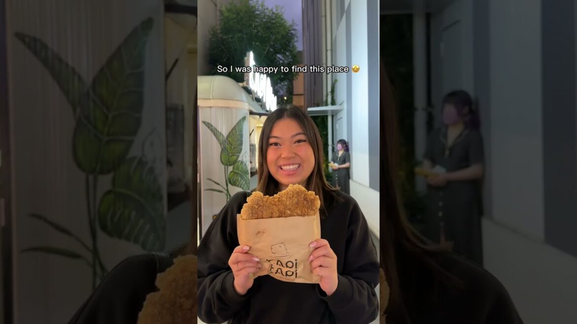 Rating what I ate at Harajuku Takeshita Street ππππ Rating what I ate at Harajuku Takeshita Street ππππ