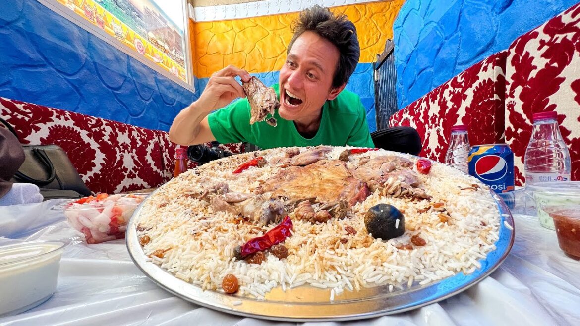The Ultimate SAUDI ARABIAN FOOD Tour in Riyadh!! 5 Best Restaurants You Can't Miss! The Ultimate SAUDI ARABIAN FOOD Tour in Riyadh!! 5 Best Restaurants You Can't Miss!