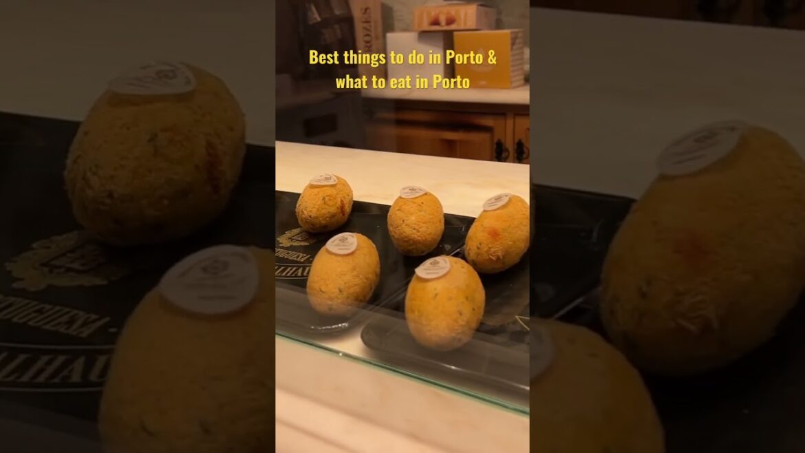 Here’s 1 of the best things to do in Porto as well as what to eat in Porto! #porto #portugaltravel