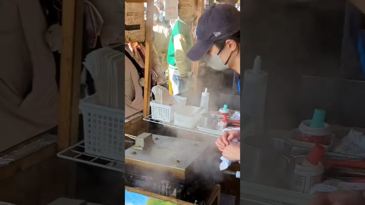 SHORTS | TSUKIJI FISH MARKET | STREET FOODS | SQUID | TOKYO | JAPAN