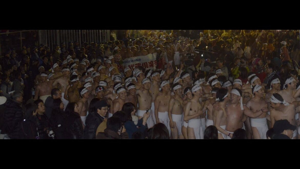 裸祭り Japan's Naked Man Festival 裸祭り Japan's Naked Man Festival