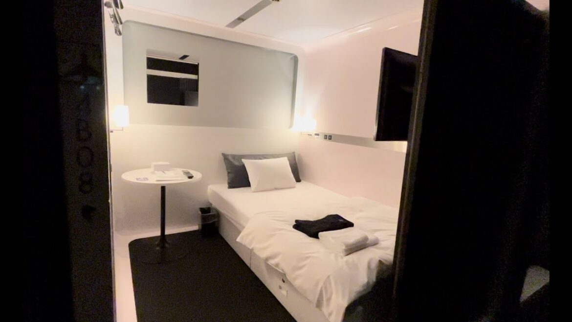 Staying at "FIRST CLASS" Capusle Hotel！ "First Cabin Akasaka"