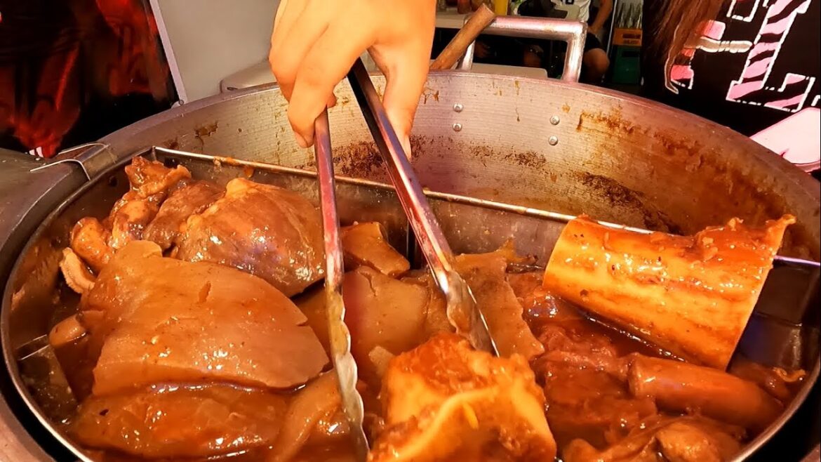 Filipino Street Food | PARES - Beef Stew  | Beef Tripe | Beef Heart