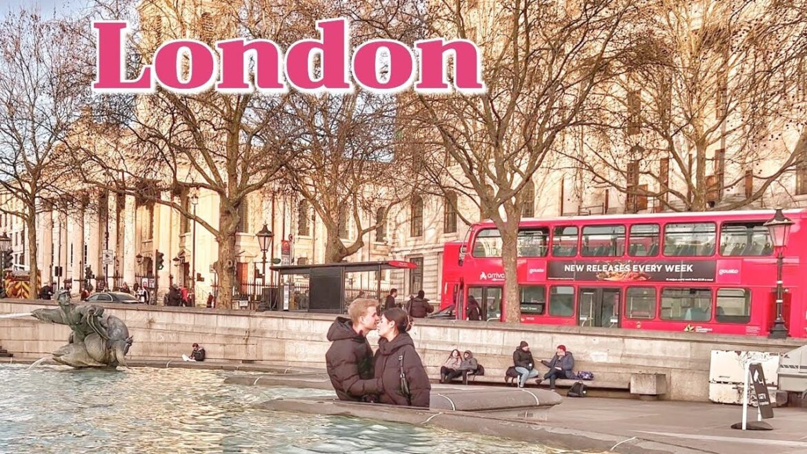 Central London City Tour, Featuring the King's Guards and the Most Popular Tourist Attractions 4K Central London City Tour, Featuring the King's Guards and the Most Popular Tourist Attractions 4K