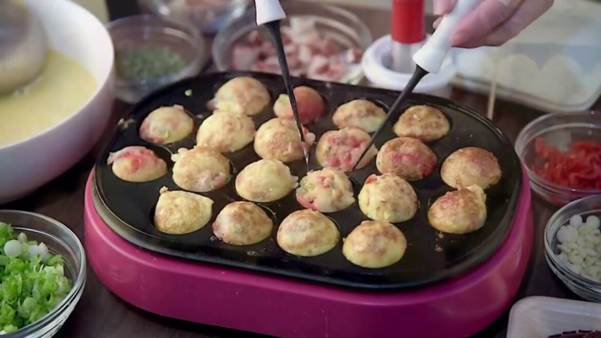 TOP TEN PLACES TO VISIT IN JAPAN TOP TEN PLACES TO VISIT IN JAPAN