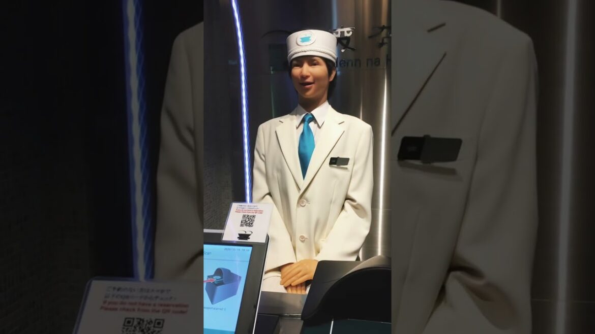 Robots REPLACING human staff?! #Japan #tokyo #japantravel Robots REPLACING human staff?! #Japan #tokyo #japantravel