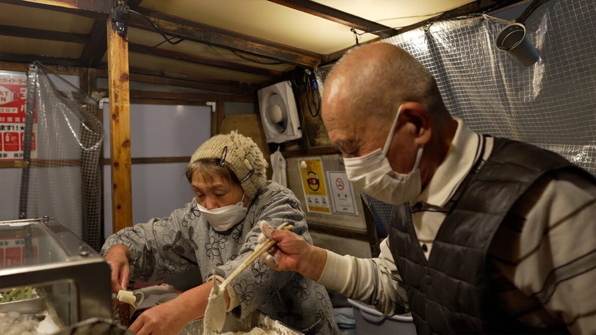 【博多屋台】ラーメンは無いよ!天ぷらだけで70年【天婦羅専門店 玄海】夫婦でともに歩んできて/Hakata Food Stall – Japanese Street Food 【博多屋台】ラーメンは無いよ!天ぷらだけで70年【天婦羅専門店 玄海】夫婦でともに歩んできて/Hakata Food Stall - Japanese Street Food