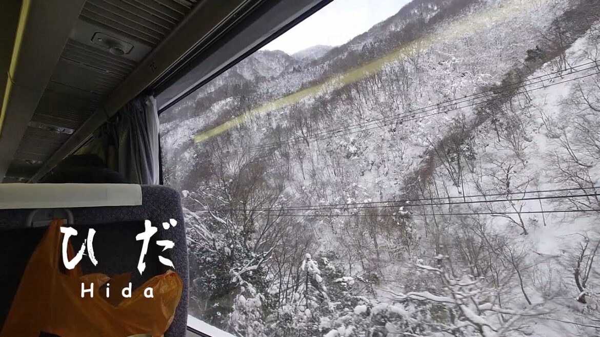 Second part of trip to enjoy the winter scenery of Japan's Hida Highway by train