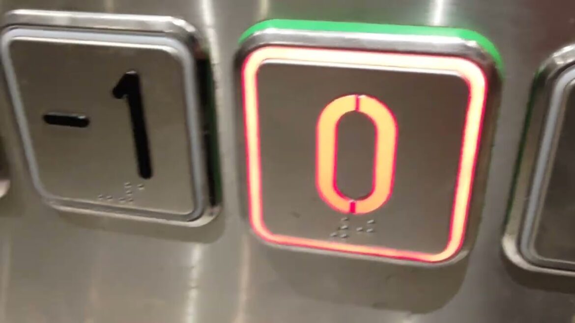 Sweden, Stockholm, Vällingby Centrum, 1X elevator, 4X escalator