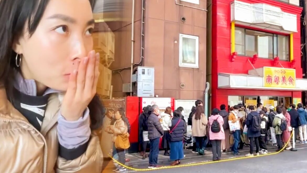 【横浜中華街】2時間半待ちでも食べたい！絶品海老雲吞麺 人に言えない裏技も！　[Yokohama Chinatown eating tour]