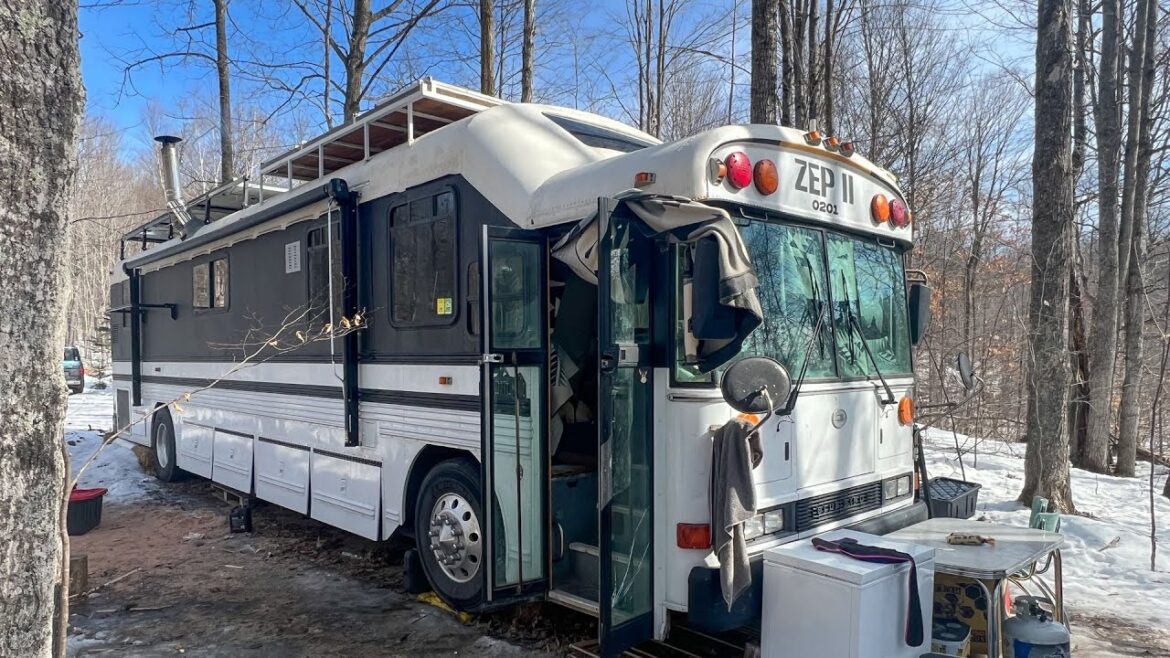 Winter Off Grid In My Skoolie Podcast – Week 11 Winter Off Grid In My Skoolie Podcast - Week 11